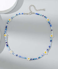 Load image into Gallery viewer, Blue Sparkle Daisy Beaded Necklace
